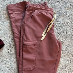 Figs Mauve Yola Scrub Pants